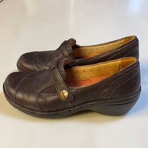 Clarks Structure Shoes
